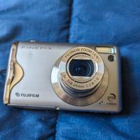 Fujifilm F20