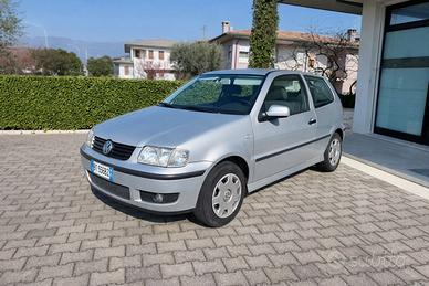Volkswagen Polo 1.4 benzina Neopatentati