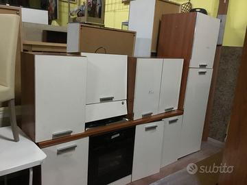 Cucina completa - perfette condizioni, bianca