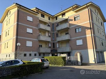 Appartamento a Reggio nell'Emilia, 3 locali