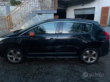 Peugeot 3008 con gancio traino omologato