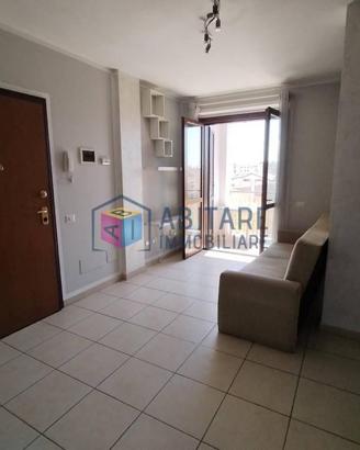 Appartamento di 140 m² con 4 locali e box auto a L