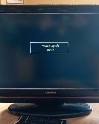 TV 26"+DVD+PC portatile+Proiettore+VHS Sony ecc...