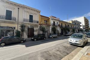Locale Commerciale - Triggiano
