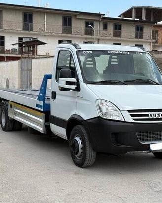 DAILY 65C15 CARROATTREZZI ISOLI SOCCORSO STRADALE