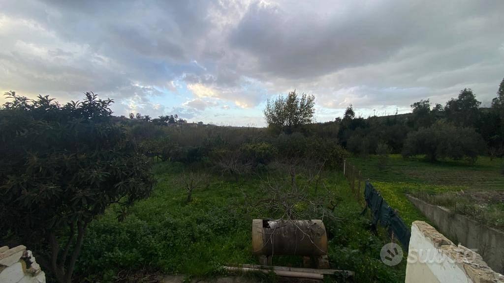Terreno di 1280 m² a Partinico - Vista 2