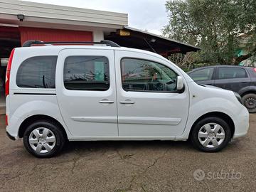 kangoo con trasporto disabili