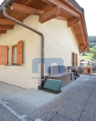 Appartamento di 75 m² con 2 locali e box auto a Bo
