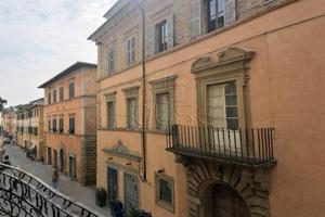 Immobile di 90 m² con 2 locali a Città di Castello