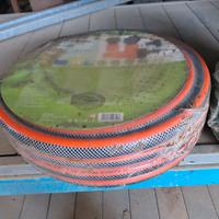 Rotolo tubo per irrigazione da 19 mm × 20 metri