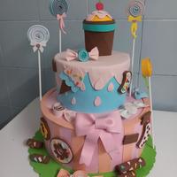 Torta scenografica (candy cake) in gomma eva