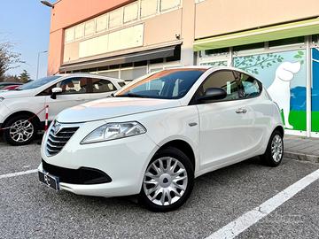 Lancia Ypsilon 1.3 Mjet Neopatentati
