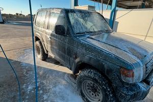 Mitsubishi pajero 2.5