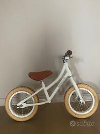 Bicicletta Banwood senza pedali