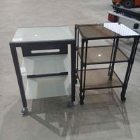 Due Tavolini in vetro e ferro da estetista o altro