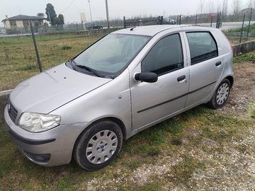 fiat punto 