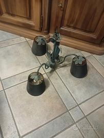 Lampadario in ferro battuto nero