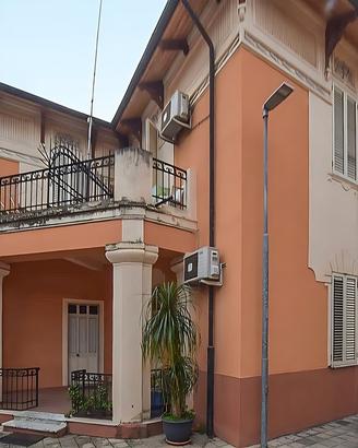 Appartamento turistico ammobiliato "Dimora Pescato
