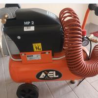 gonfiano palloncini e gomme 