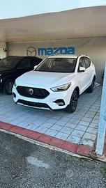 Mg zs luxsury