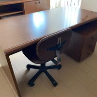 Sedia da ufficio girevole in ecopelle