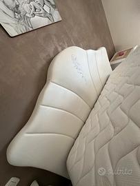 Letto matrimoniale a cassettone