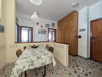 3 LOCALI A SESTRI LEVANTE