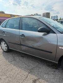 Seat ibiza 1.4 benzina - carrozzeria da sistemare