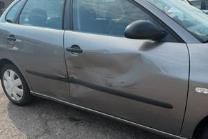 Seat ibiza 1.4 benzina - carrozzeria da sistemare