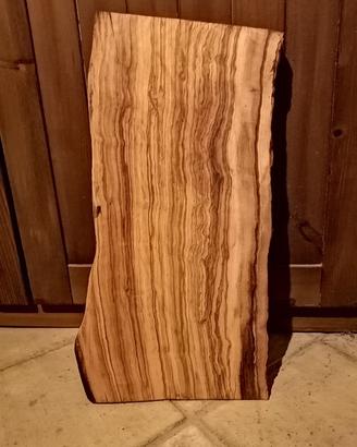 tagliere in legno di ulivo 