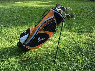 Sacca da golf e set di mazze