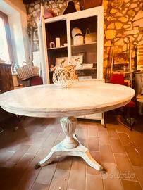 Tavolo antico shabby style