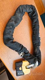 Catena antifurto per moto