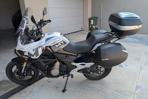 CF MOTO 650MT 5000km - 03/2024