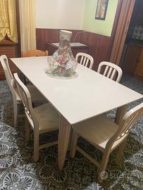 tavolo e sedie