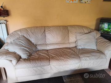Divani pelle beige