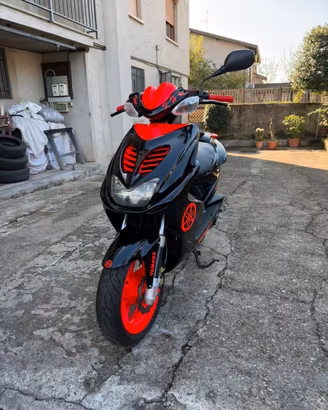 Yamaha aerox r