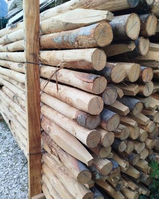 Pali da giardino per recinzione in castagno