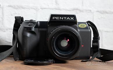 Pentax SF7 + 35-70mm F3.5 4.5 reflex