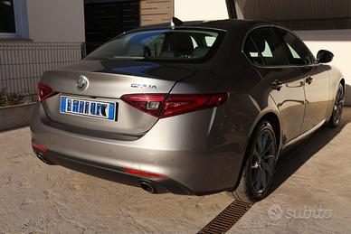 Alfa Romeo Giulia 2.2 Turbodiesel 190 CV AT8 Ti