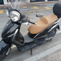 Piaggio Beverly 300