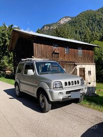 Suzuki Jimny Special 1.3 4x4 – A/C – Gancio traino
