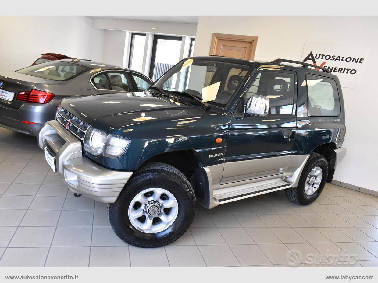 MITSUBISHI Pajero (2000-2007)