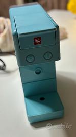 Macchina da caffè in capsule Illy