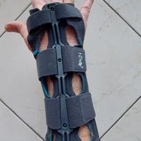 Tutore ortopedico destro polso/mano
