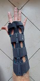 Tutore ortopedico destro polso/mano