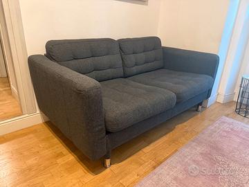 Divano Ikea 2-3 posti