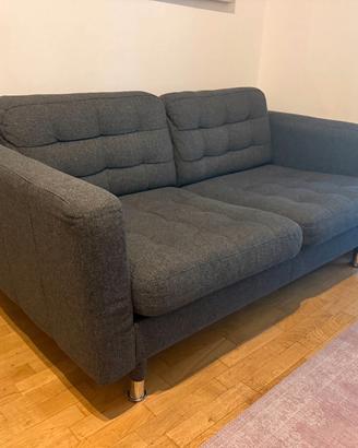 Divano Ikea 2-3 posti