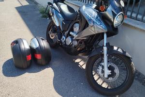 transalp 700 ABS 