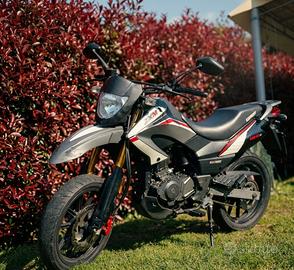 Moto Keeway TXM 125